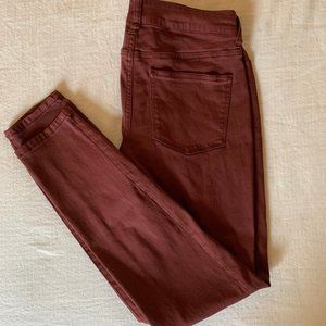 ▼Bundle 2 items save 20%▼Maurices M/R Red Jeans